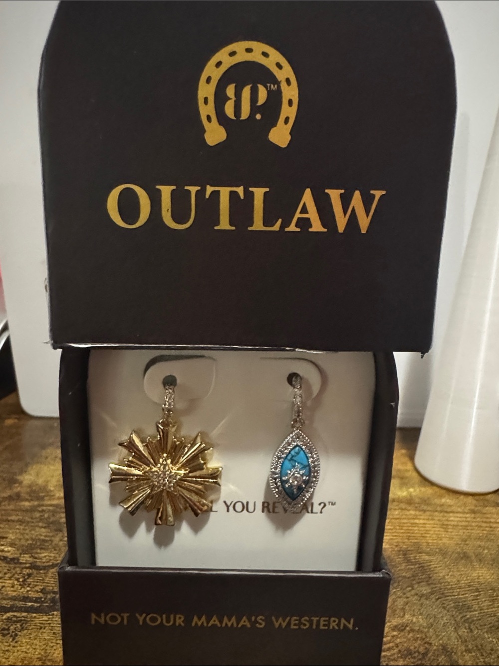 Bomb Party OUTLAW Charms Star